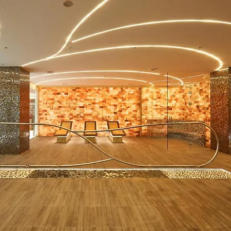 Hotel A - Grand&sky Tornik 5*