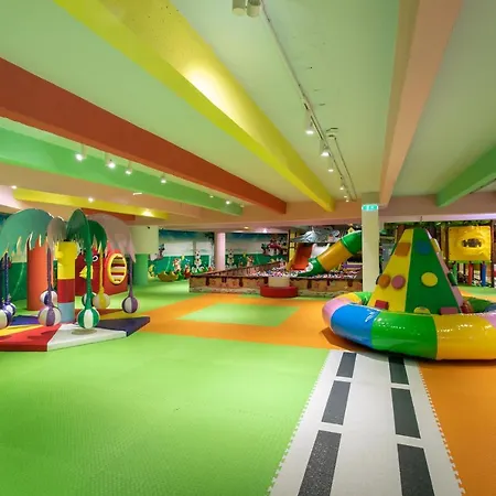 Hotel A - Grand&sky Tornik 5*