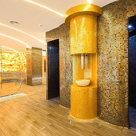 A - Grand&sky Tornik 酒店 兹拉蒂博尔