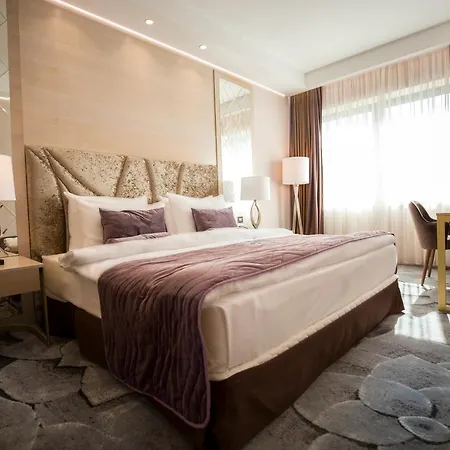 Hotel A - Grand&sky Tornik