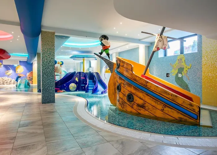 A - Grand&sky Tornik فندق