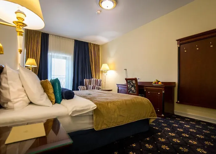 فندق A - Grand&sky Tornik